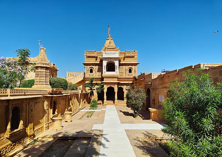 jain temple tour jaisalmer by damodra desert camp