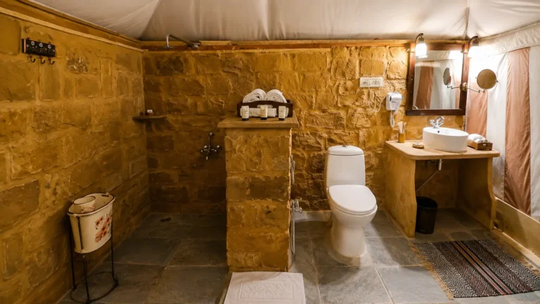 Luxury Swiss Tent in Jaisalmer 6 luxury swiss tent bathroom damodra desert camp